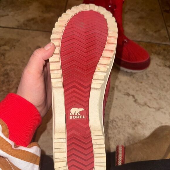 Sorel Women's Red Boots - Picture 4 of 5